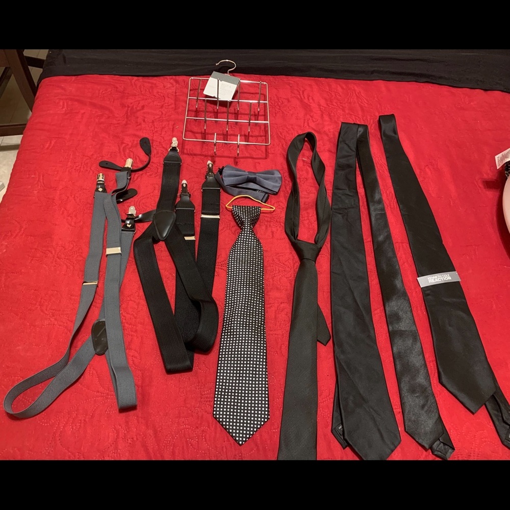 Men’s Tie Lot with Tie Rack